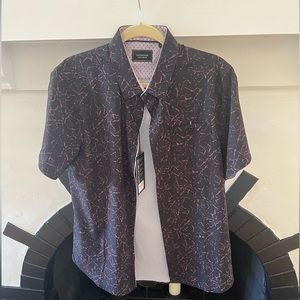 7 Diamond button up size medium